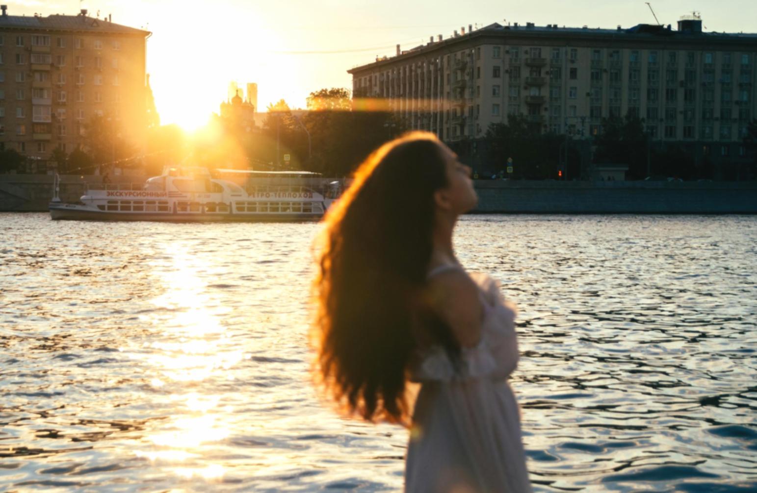 Verschiedene Perückenstile in der Vorbereitung